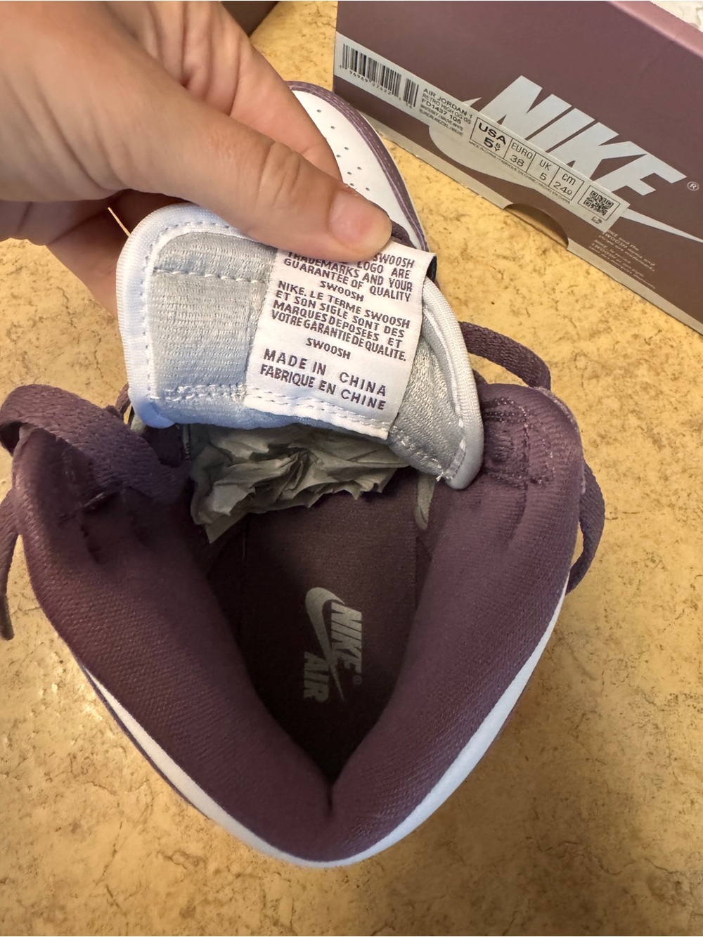 Jordan 1 High - Picture 4 of 6